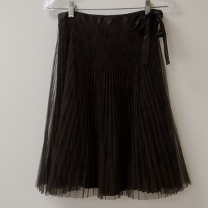 EXPRESS pleated skirt